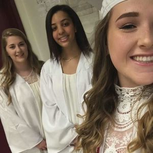 Meet your Posher, Ariele